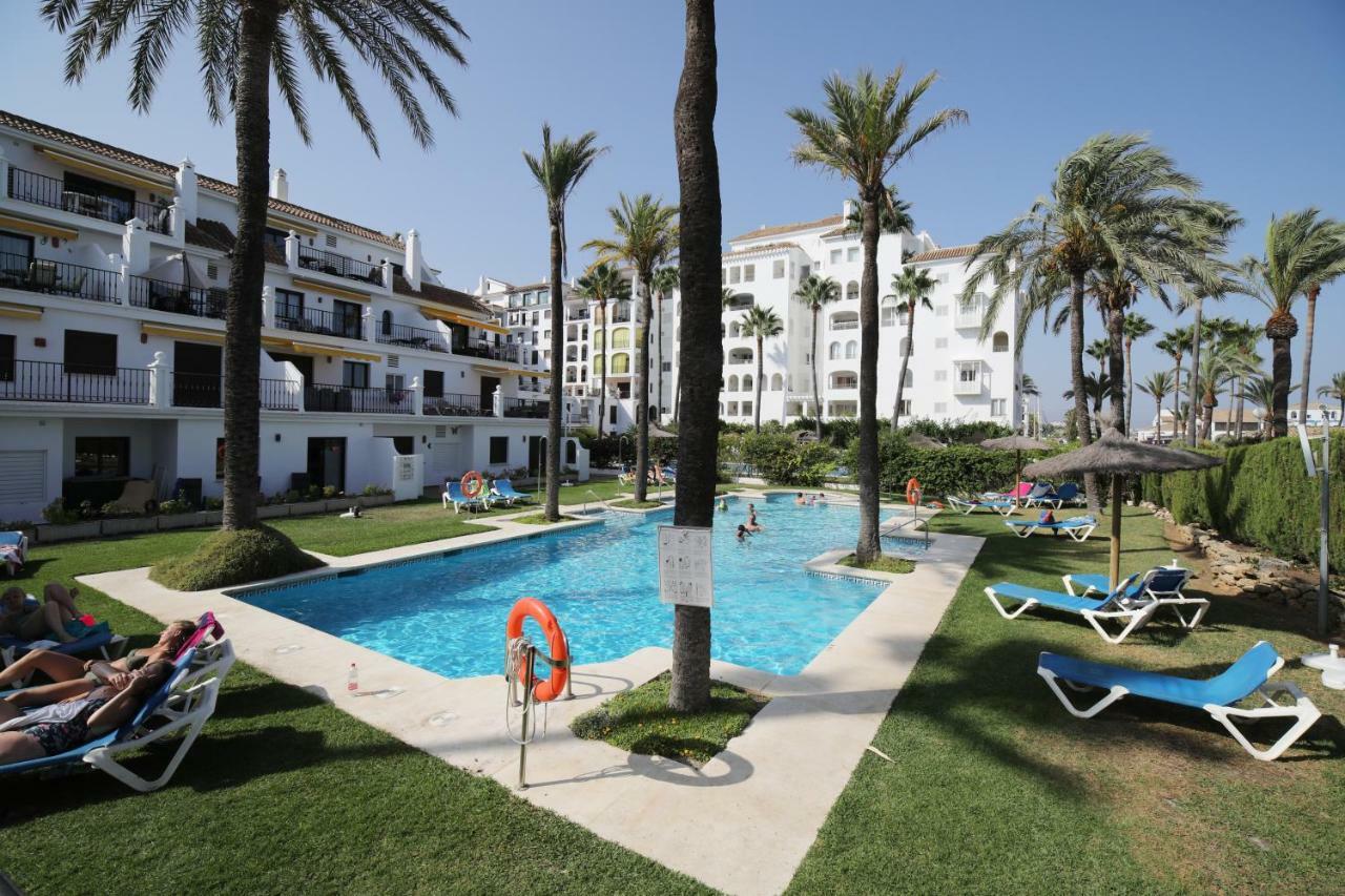 Apartamento 409 Marina Real Puerto De La Duquesa Playa مانيلفا المظهر الخارجي الصورة