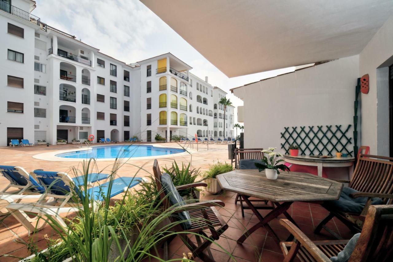 Apartamento 409 Marina Real Puerto De La Duquesa Playa مانيلفا المظهر الخارجي الصورة